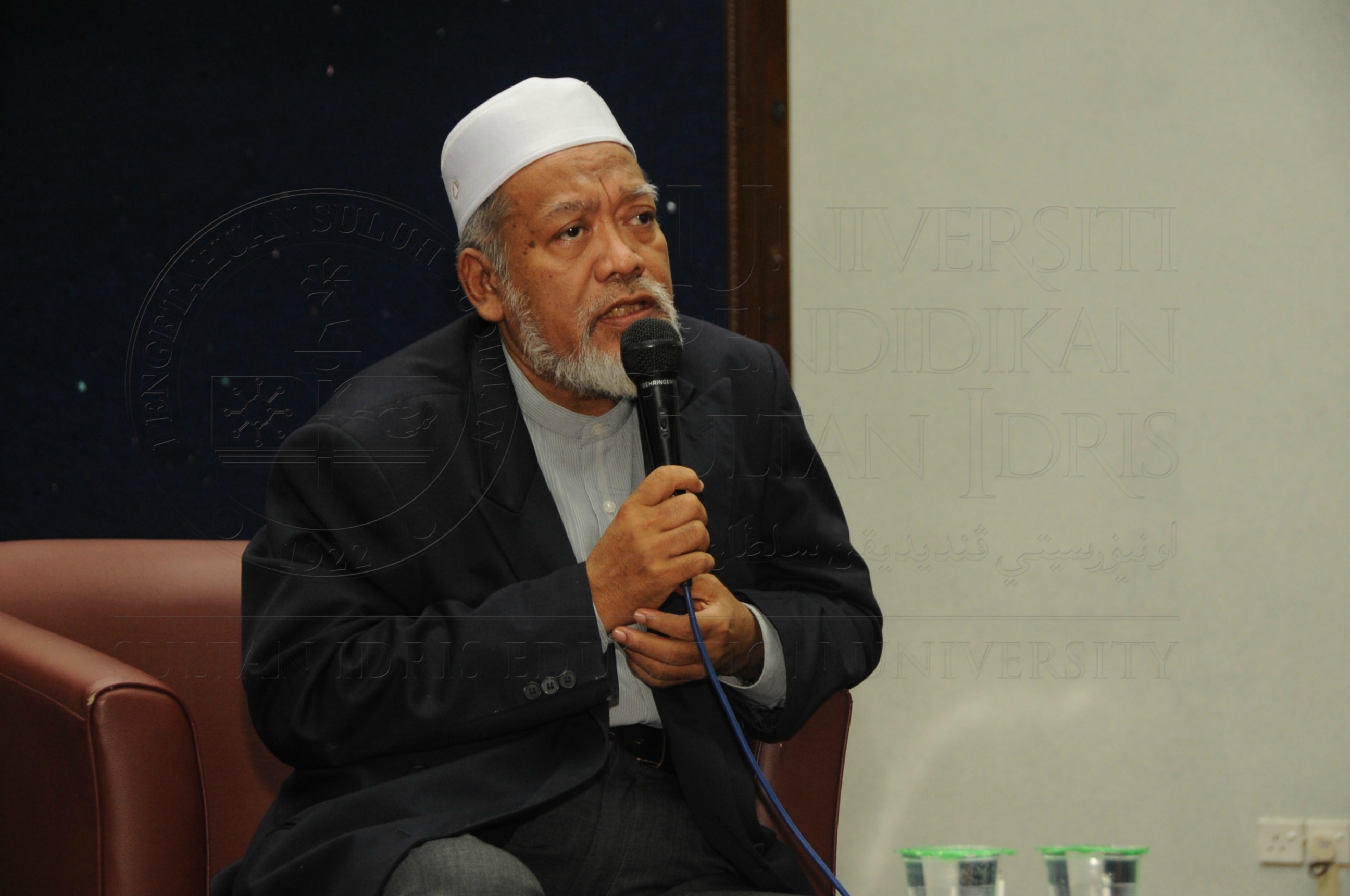 PRO 16 1 MAULIDUR HAS 7349